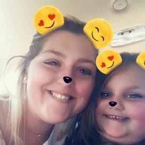 Meet your Posher, Stephanie